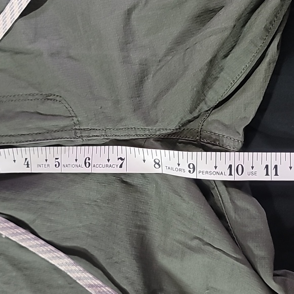 Vuori Ripstop Pants Army Green Womens Small with Drawstring and Zip Pockets - Picture 13 of 16